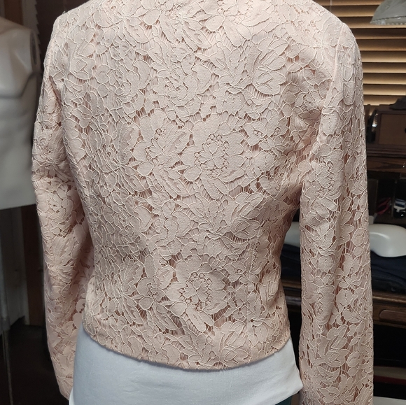 Calvin Klein Designer Lace Jacket In Soft Peach Color In Womans Size 4.   NWT - Picture 3 of 16